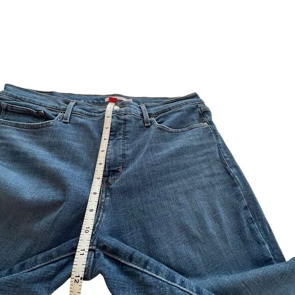 Levi's Women's 312 Shaping Slim Jeans size 34 - Picture 7 of 10